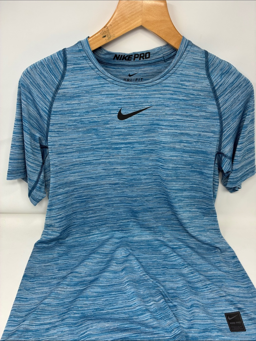 Nike Pro Heathered Blue Short Sleeve Dri-FIT Top - Men’s M